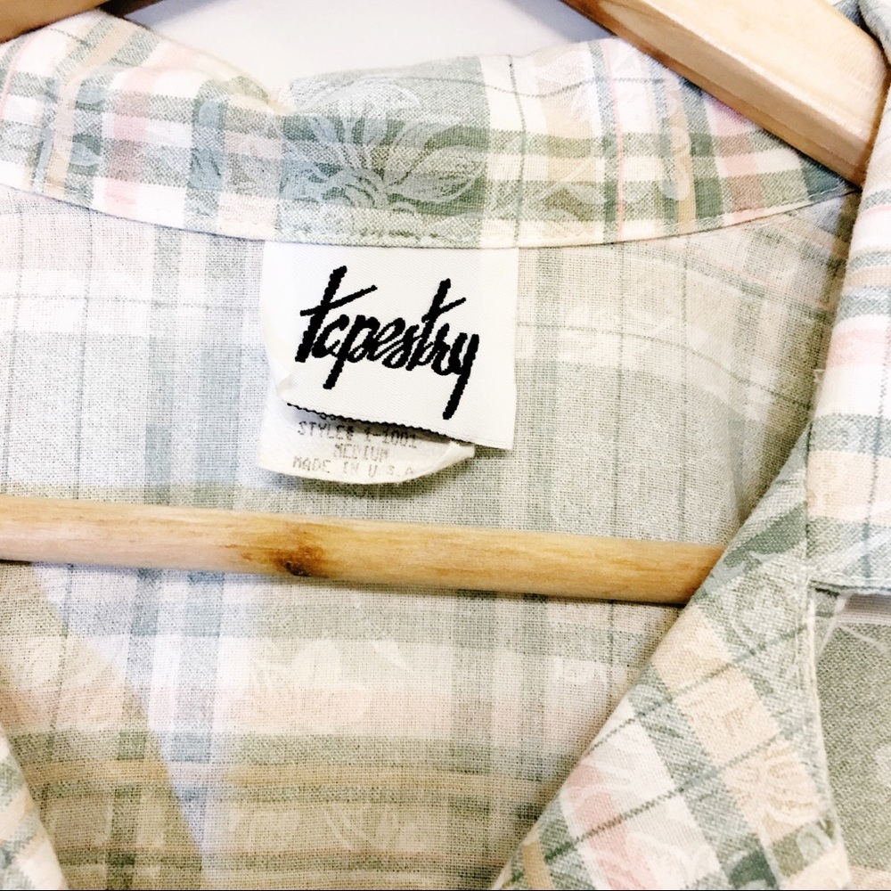 Vintage Patterned Short Sleeve Button Up - image 3